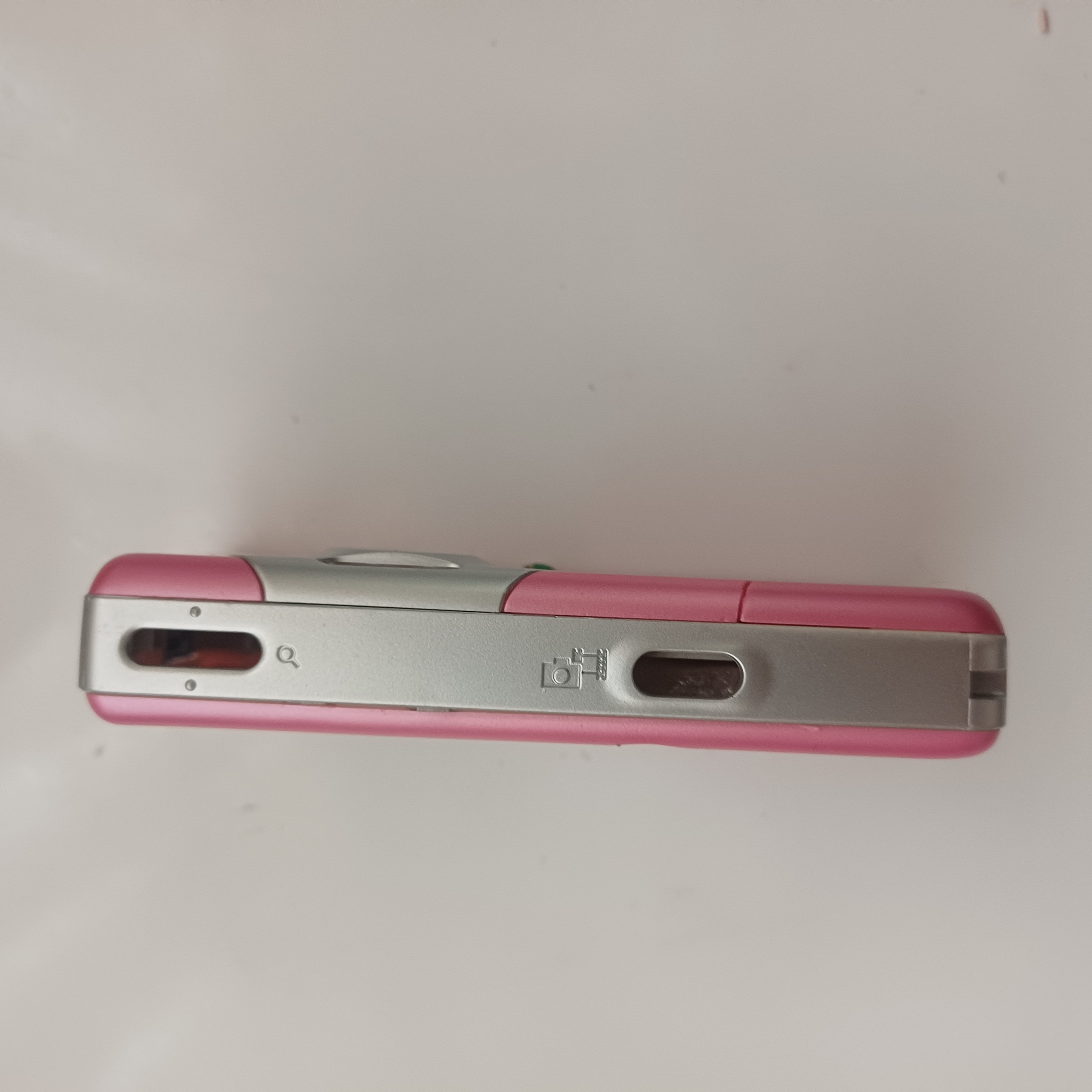 قاب کامل و شاسب w810 سونی اریکسون رنگ صورتی
